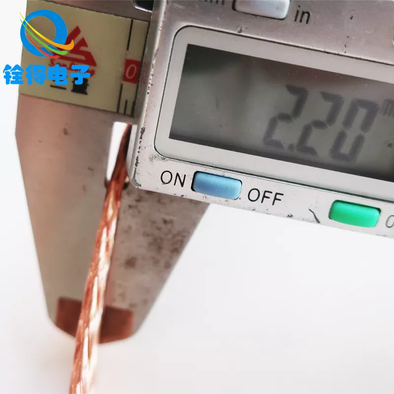 ကြေးနီကျစ်ဆံမြီးသည် မြေစိုက်ခြင်းနှင့် EMI ထိန်းချုပ်မှုကို မည်သို့တိုးတက်စေနိုင်သနည်း။